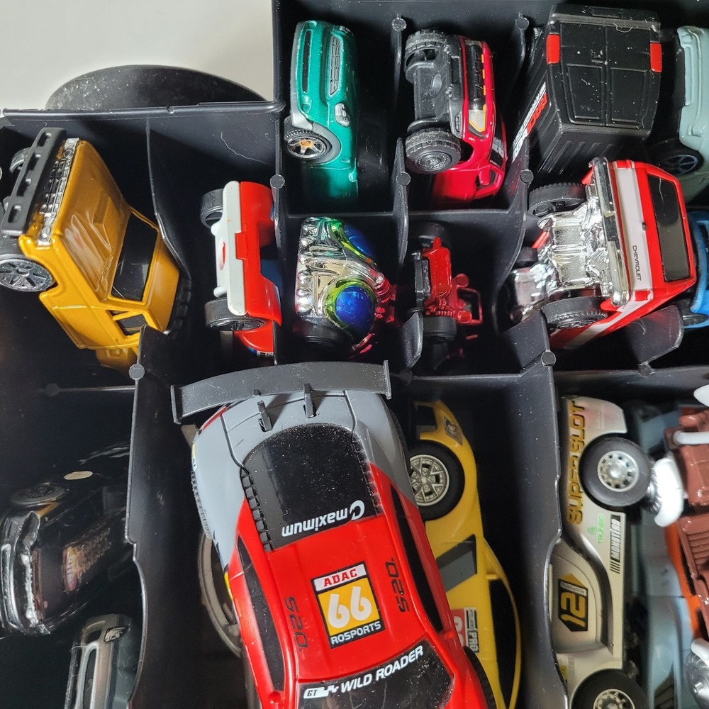 Hot Wheels Rolling Storage Case + Bulk Mixed Lot 54 Toy Cars Matchbox Diecast - Picture 11 of 14